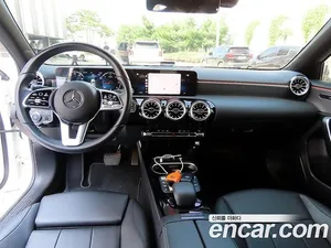 Mercedes-Benz A-Class, 2022 — миниатюра 7