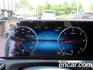 Mercedes-Benz A-Class, 2022 — миниатюра 9