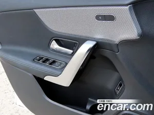 Mercedes-Benz A-Class, 2022 — миниатюра 11