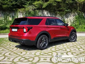 Ford Explorer, 2025 — миниатюра 3