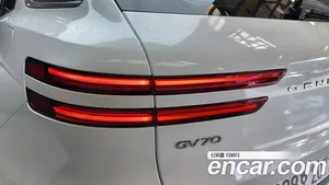 Genesis GV70, 2024 — миниатюра 9