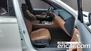 Genesis GV70, 2024 — миниатюра 16