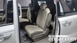 Kia Carnival, 2021 — миниатюра 17