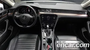 Volkswagen Passat, 2018 — миниатюра 7