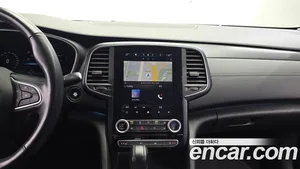 Renault SM6, 2021 — миниатюра 20