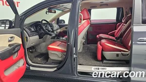 Kia Carnival, 2016 — миниатюра 26