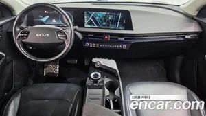 Kia EV6, 2022 — миниатюра 10