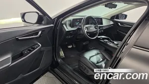 Kia EV6, 2022 — миниатюра 13