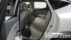 Genesis GV60, 2023 — миниатюра 17