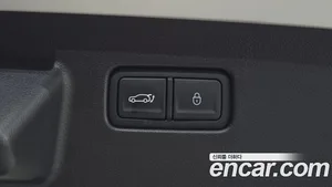 Genesis GV60, 2023 — миниатюра 21