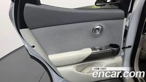 Genesis GV60, 2023 — миниатюра 15