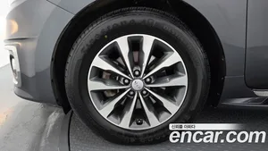 Kia Carnival, 2015 — миниатюра 5