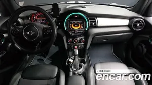 Mini Cooper, 2016 — миниатюра 9