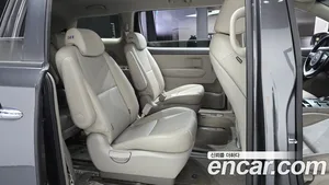 Kia Carnival, 2015 — миниатюра 16