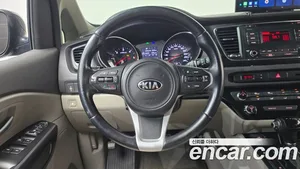 Kia Carnival, 2015 — миниатюра 17