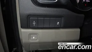 Kia Carnival, 2015 — миниатюра 21