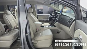 Kia Carnival, 2015 — миниатюра 15
