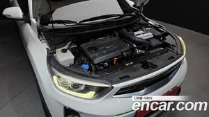 Kia Stonic, 2018 — миниатюра 6
