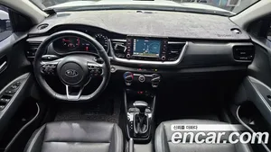 Kia Stonic, 2018 — миниатюра 10