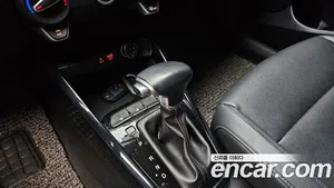 Kia Stonic, 2018 — миниатюра 12