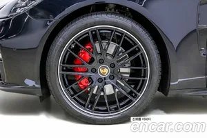Porsche Panamera, 2021 — миниатюра 9