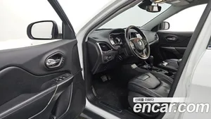 Jeep Cherokee, 2020 — миниатюра 13