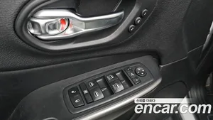 Jeep Cherokee, 2020 — миниатюра 25