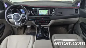 Kia Carnival, 2015 — миниатюра 10