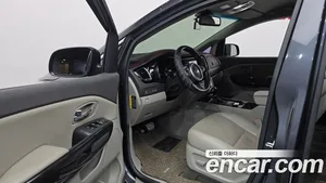 Kia Carnival, 2015 — миниатюра 13