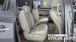 Kia Carnival, 2015 — миниатюра 17
