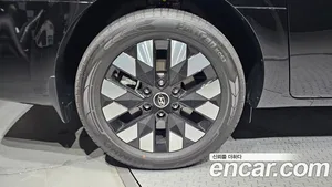 Hyundai Staria, 2025 — миниатюра 5