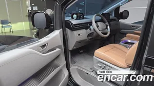 Hyundai Staria, 2025 — миниатюра 13