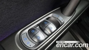 Genesis GV60, 2022 — миниатюра 27