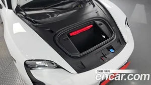 Porsche Taycan, 2023 — миниатюра 5