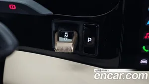 Porsche Taycan, 2023 — миниатюра 11