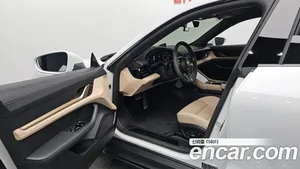 Porsche Taycan, 2023 — миниатюра 12