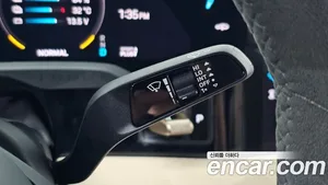 Porsche Taycan, 2023 — миниатюра 21