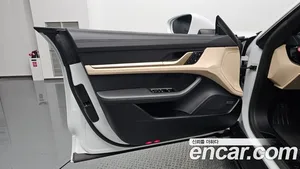 Porsche Taycan, 2023 — миниатюра 13