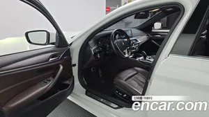BMW 5-Series, 2018 — миниатюра 10