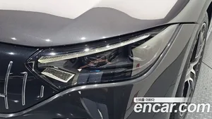 Mercedes-Benz EQE, 2023 — миниатюра 7
