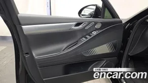Genesis G80, 2023 — миниатюра 14