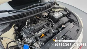 Kia Stonic, 2017 — миниатюра 6