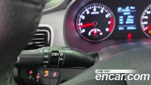 Kia Stonic, 2017 — миниатюра 25