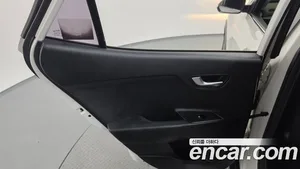 Kia Stonic, 2017 — миниатюра 15