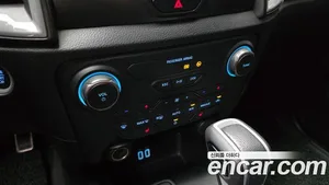 Ford Ranger, 2022 — миниатюра 23