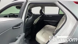 Kia Niro, 2022 — миниатюра 17
