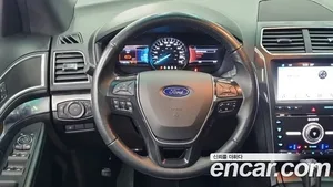 Ford Explorer, 2017 — миниатюра 13