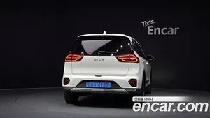 Kia Niro, 2022 — миниатюра 4