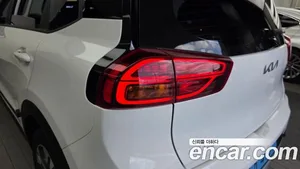 Kia Niro, 2022 — миниатюра 9
