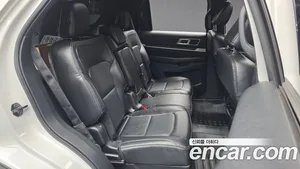 Ford Explorer, 2019 — миниатюра 12